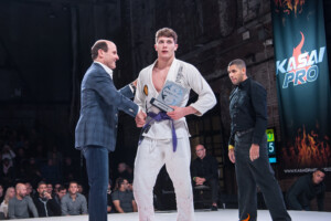 Sean Yadimarco (Savarese BJJ) def. Jeson Rosario (Bronx Jiu-Jitsu) Gi, 155lbs