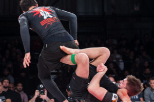 Lightweight Tournament - Gianni Grippo (Marcelo Garcia) tied Enrico Cocco (Zen Jiu Jitsu)