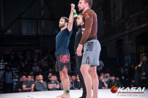 Middleweight Superfight
Murilo Santana def. Craig Jones by points