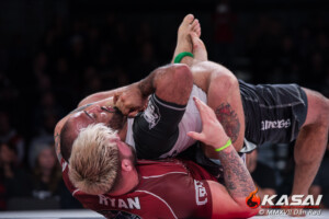 Openweight Superfight
Gordon Ryan def. Yuri Simões by submission