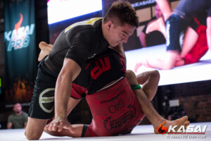 Lightweight Tournament Semifinals
Gianni Grippo (Marcelo Garcia) def. Garry Tonon (Renzo Gracie) by points